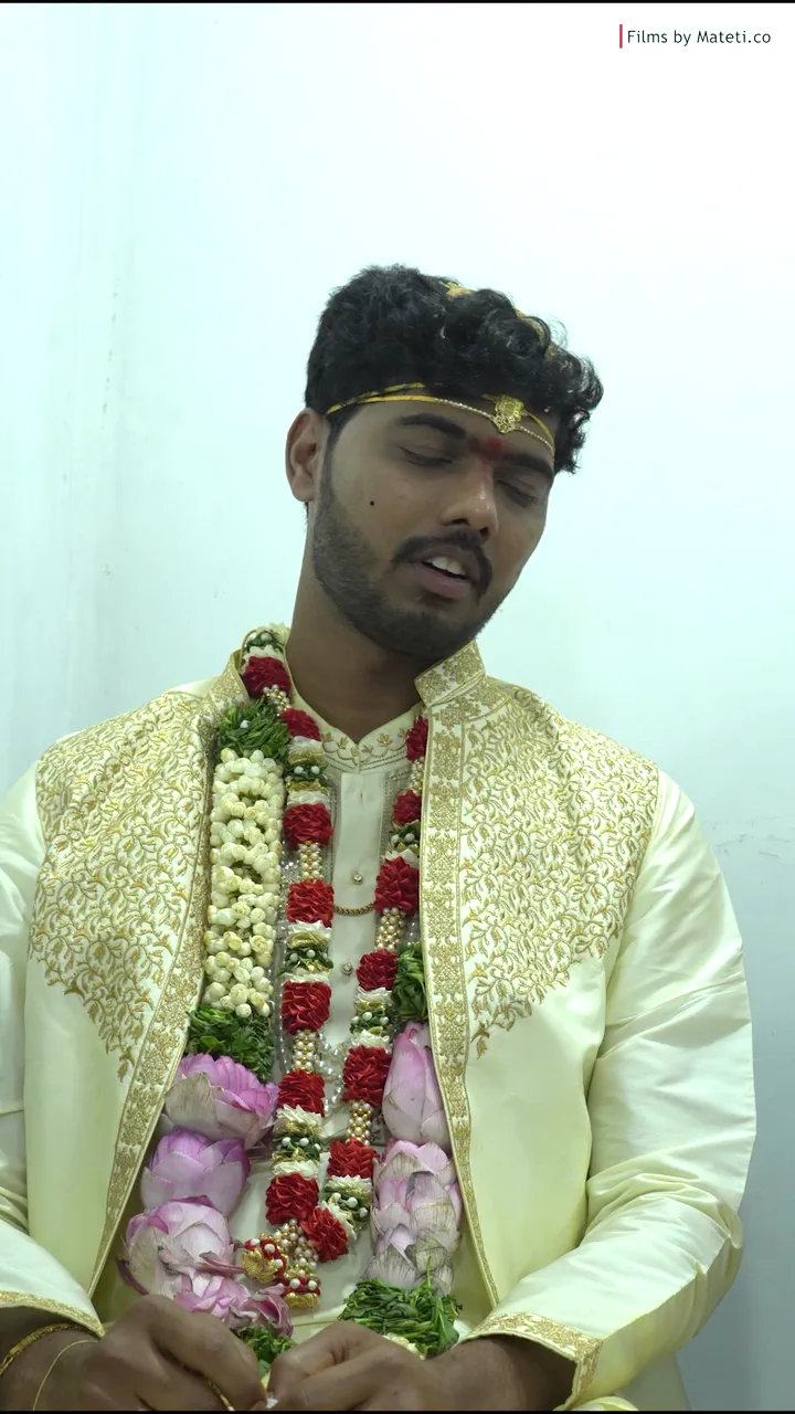 Srividhya and Vijay sharing their wedding experience